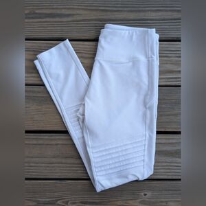 Mondetta White Athletic Leggings